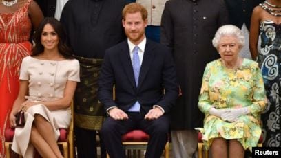 ها علاش. القصر الملكي جرد الأمير وزوجته من جميع الالقاب