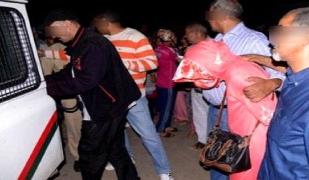 برشيد. اعتقال خادمة شفرات تسجيل الكاميرا وسرقات مجوهرات وساعات لوكس وحرقات الدار