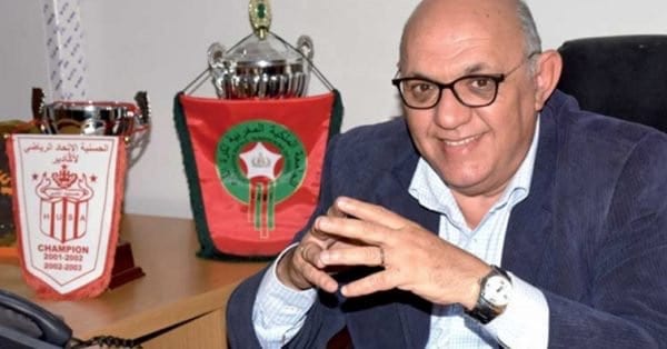 حسنية أكادير يتجه لفسخ عقده مع المدرب فاخر. وهذا هو البديل المرتقب