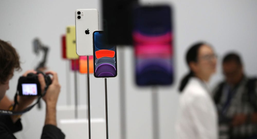 ها الجديد. هاتف آيفون بلا ازرار وبلا كاميرات