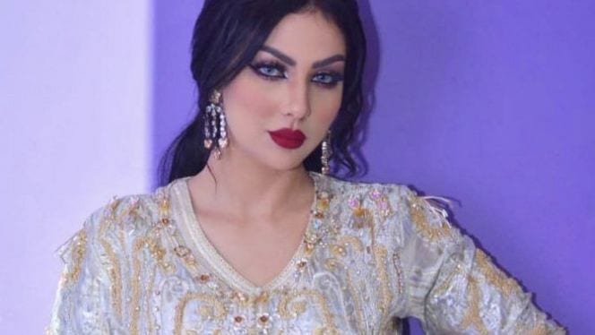 والدة المغنية إبتسام تسكت تتهم إبنها بسرقة مجوهراتها والأخير يفجر مفاجأة