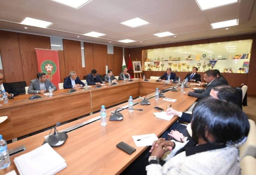 “الفار” عندنا في الملاعب. بداية من الدورة الأولى إياب