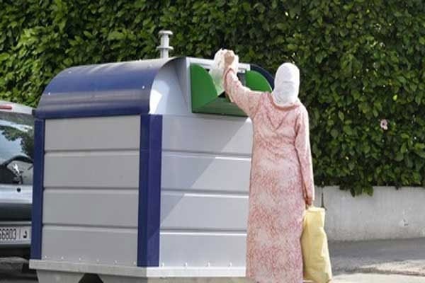 غرامات تصل إلى 10 آلاف درهم تنتظر البيضاويين الذين يخالفون قانون “رمي النفايات” الجديد