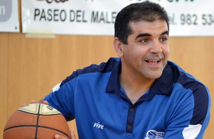 سابقة. ندوة صحفية للمدرب الوطني لكرة السلة الجديد