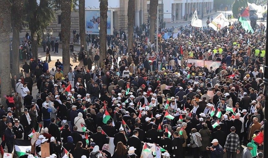 “صفقة القرن” تخرج حوالي 10 آلاف من المغاربة في مسيرة وطنية تضامنية مع القضية الفلسطينية