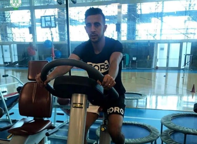 في ظل غيابات الرجاء.. السلامي يتنفس الصعداء بعودة نجم رجاوي بارز