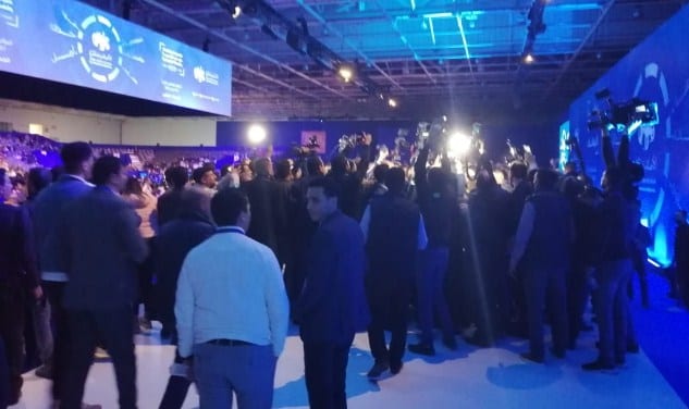 بالفيديو. شاهد لحظة نسف مؤتمر البام وهروب الضيوف وتبادل للاتهامات بين قادة الحزب