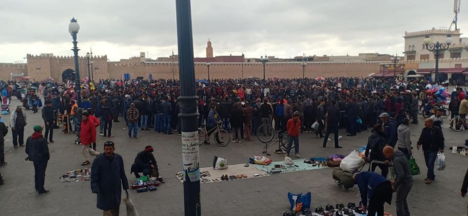 مثير.. “الحلقة” بوجدة تتجاوز قرار الداخلية ومواطنون يستنكرون “هذا السلوك الإنتحاري”