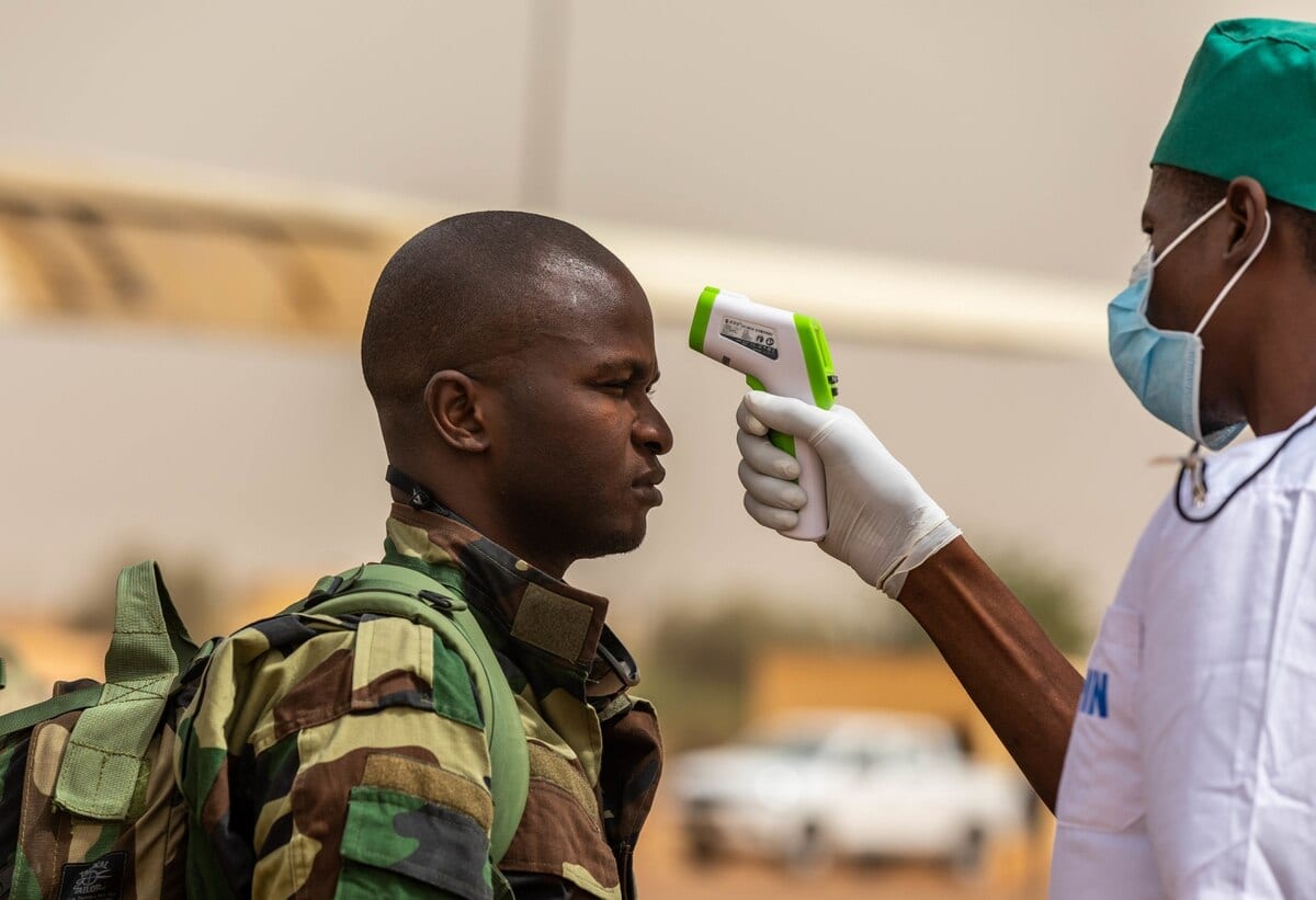 “أولويتنا هي سلامة قواتنا وشركائنا”.. فيروس كورونا يقلص نطاق مناورات “الأسد الإفريقي”