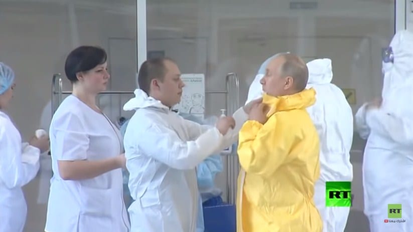 الرئيس الروسي بوتين يدخل قسم المصابين بفيروس كورونا في موسكو (فيديو)