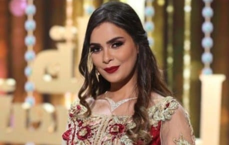 نجمة برنامج “للا العروسة” تعلن عن هذا القرار