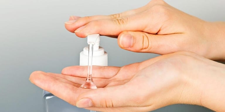 بلا ما يزيدوا عليكم. ها بشحال المواد المعقمة بالصيدليات (الجريدة الرسمية)