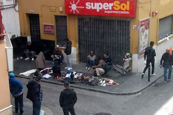 كورونا.. مهاجرون مغاربة يتحدون حالة الطوارىء المعلنة في إسبانيا