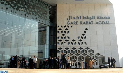 “السيستيم طايح”. غضب المسافرين في محطة القطار بالرباط (+صور)