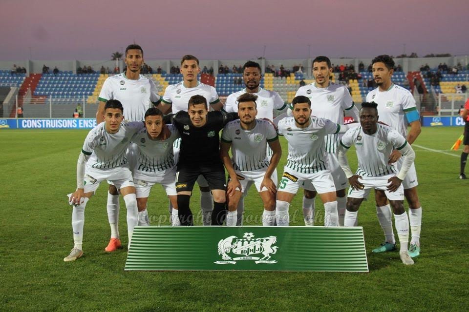 “من بعد ما بكاو وشكاو”.. الدفاع الجديدي يُوزع درجات رياضية على لاعبيه