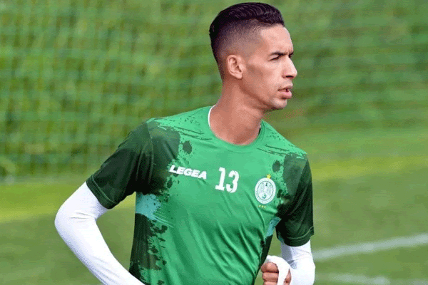 نجم الرجاء بانون: إلى سهَّل الله ومْشَات كُورونا وخْدِيتْ الألقاب مع الرجاء هَا شنُو غندير؟