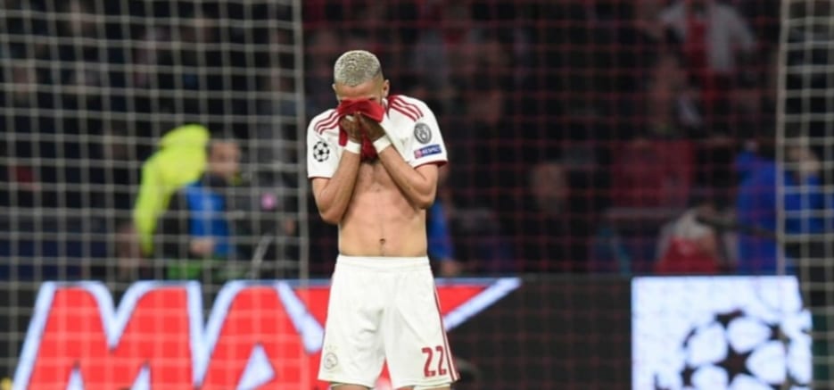 زياش لن يودع فريقه أجاكس الهولندي بسبب كورونا