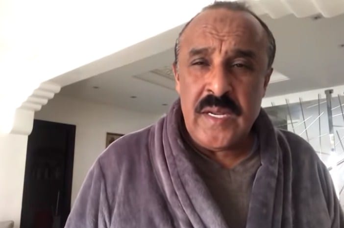 بالفيديو.. سعيد الناصيري يُعلن إصابة شقيقه بفيروس “كُورونا” وهَا شْنُو طْلَبْ مَنْ المغَاربة؟
