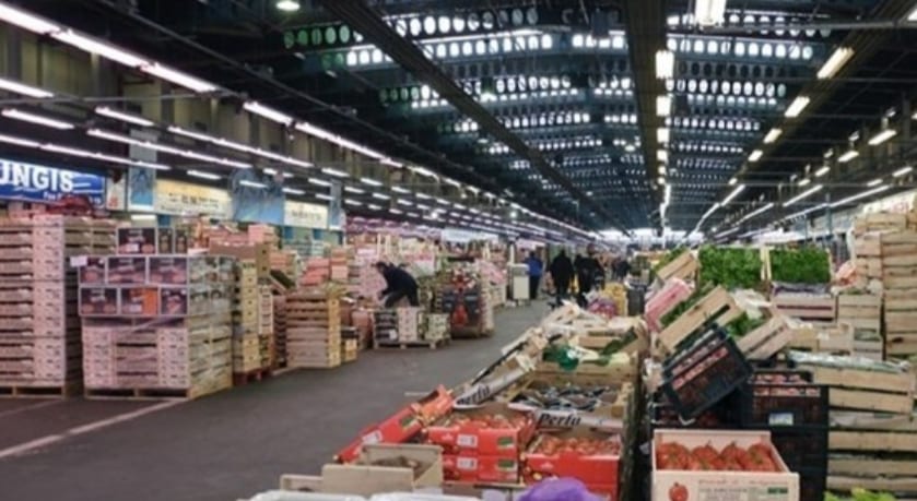 فرنسا. تحويل أكبر ثلاجة في سوق بالعالم إلى حفظ جُثث ضحايا كورونا