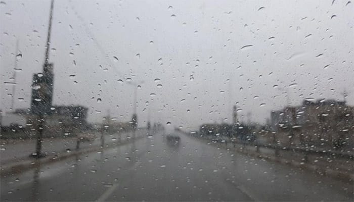 الأرصاد الجوية. أمطار متفرقة وسحب رعدية في توقعات طقس الجمعة