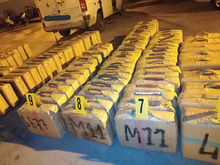 الناظور. إجهاض محاولة لتهريب أزيد من خمسة أطنان من “الحشيش”