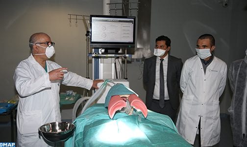 تقديم النموذج الأولي لإبتكار جهاز تنفس ذكي من صنع مغربي مائة بالمائة