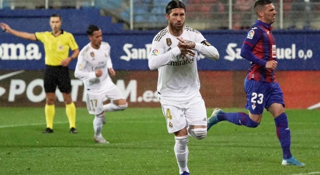 صراع اللقب يحتد بين ريال مدريد و برشلونة