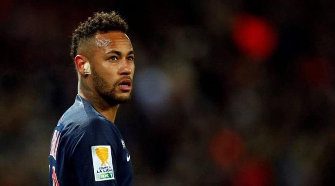 نيمار يرفض 100 مليون يورو ويتمسك بالعودة إلى برشلونة