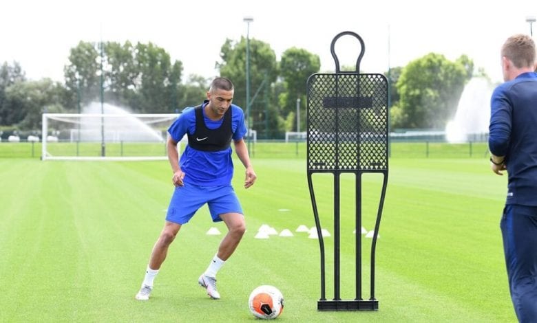 زياش يلتحق بأول حصة تدريبية لتشيلسي الإنجليزي