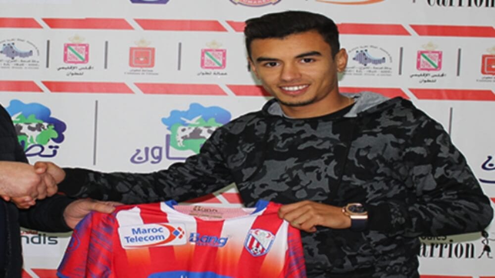 لهذا السبب. إيقاف صلاح الدين الهماني لاعب المغرب التطواني لسنتين