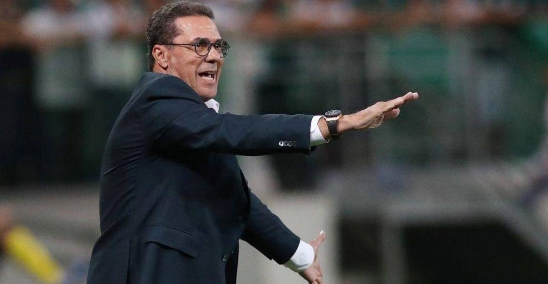 إصابة مدرب البرازيل وريال مدريد السابق بكورونا