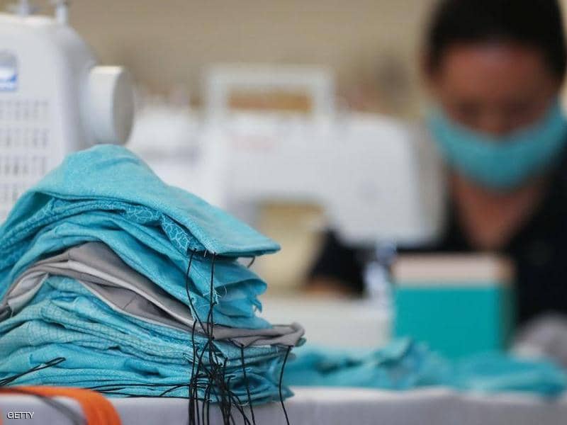 علماء. أثار ارتداء الكمامة الطبية على الأصحاء