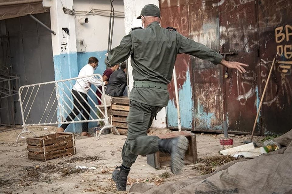 عاجل.. إغلاق الشواطئ والحمّامات وصالونات الحلاقة وبعض أحياء هذه المدن