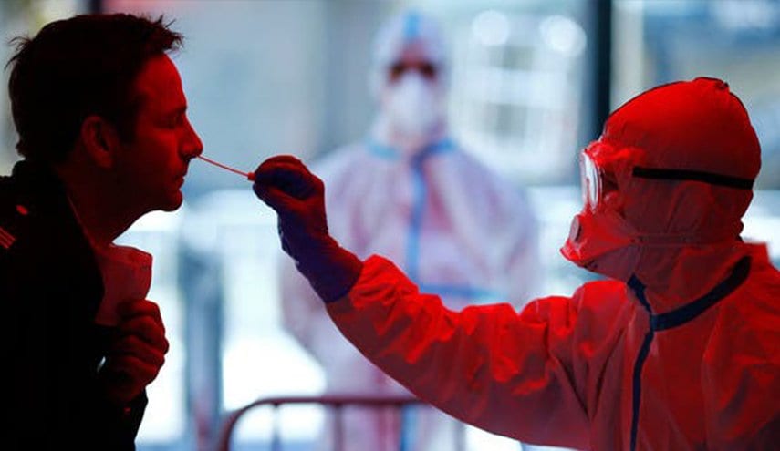 خبراء يكشفون “عيبا” في فحوص كورونا بـ”مسحة الأنف”