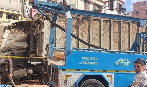 كازا. إصابة سائق شاحنة بجروح خفيفة في حادث اصطدام بمحل تجاري