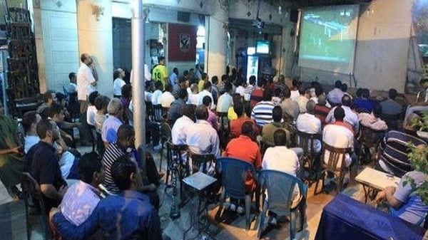تمارة.. السلطات تمنع نقل المقاهي لمباريات كرة القدم