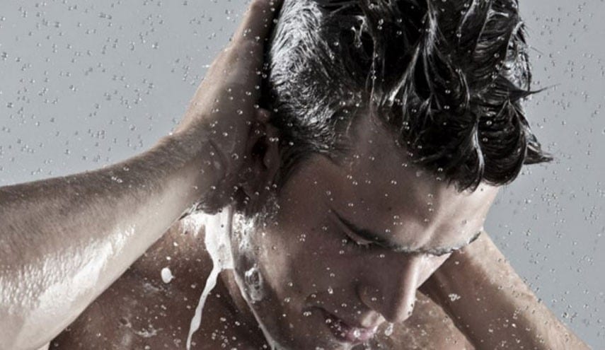 شحال من مرة علينا الاستحمام. والعوامل الثلاثة التي تحدد ذلك