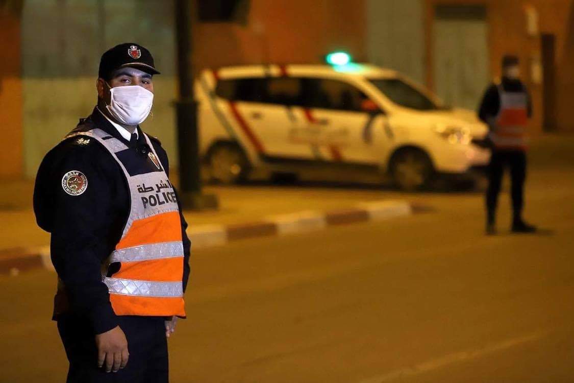 سقوط “مخلويضين” في المواد الغذائية.. و محجوزات بالأطنان بحي “بيزكاض” بتيزنيت