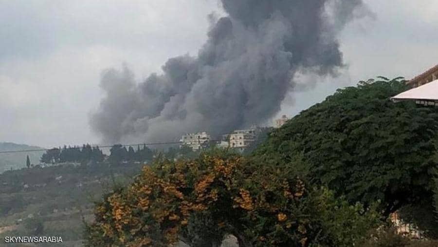دمار وفوضى.. مشاهد أولية من مكان انفجار عين قانا جنوبي لبنان (فيديو)