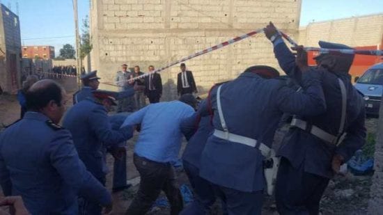 ياربي السلامة. زوج يذبح زوجته بطريقة بشعة أمام أبنائها بسيدي بيبي