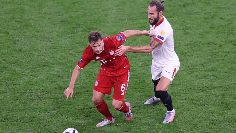 السوبر الأوروبي. رأسية مارتينيز تمنح بايرن اللقب