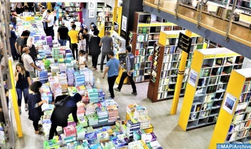 الدار البيضاء .. الإقبال المحتشم يؤرق محفظة أصحاب المكتبات
