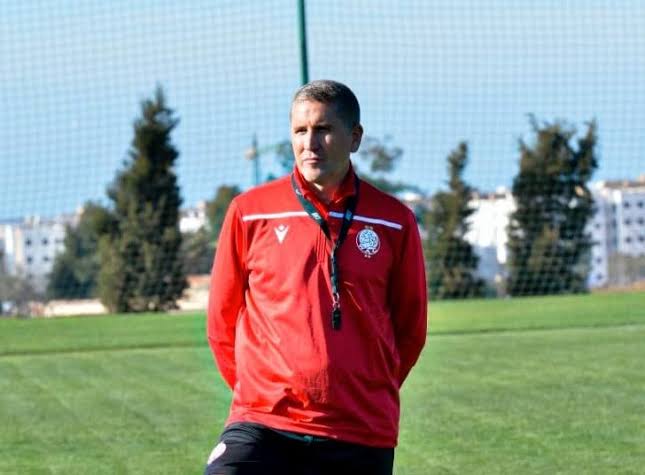 رسميا نادي الوداد الرياضي يفك ارتباطه بالمدرب الاسباني خوان كارلوس كاريدو