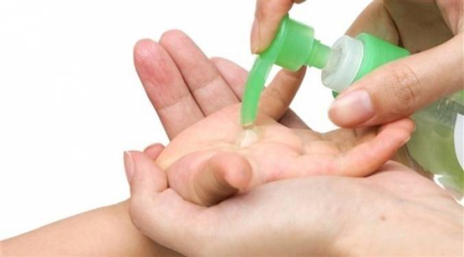 ها علاش. ضعوا المطهرات بعيداً عن متناول الأطفال