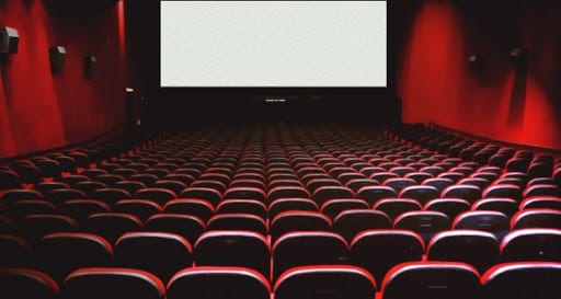 برلمانية تطالب الفردوس برفع” الحجر” عن الفنانين