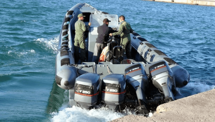 البحرية الملكية تجهض عملية لتهريب حوالي طنين من “الحشيش” الشيرا بعرض المتوسط