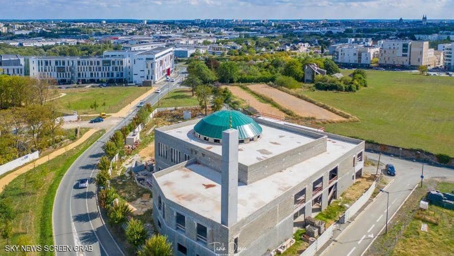 جدل في فرنسا بعد نقل ملكية مسجد إلى المغرب