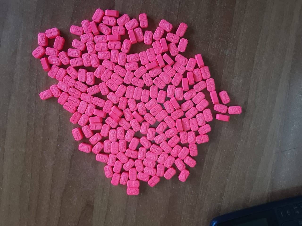 وجدة. إيقاف شخصين أحدهما صيدلي بتهمة ترويج المخدرات والمؤثرات العقلية