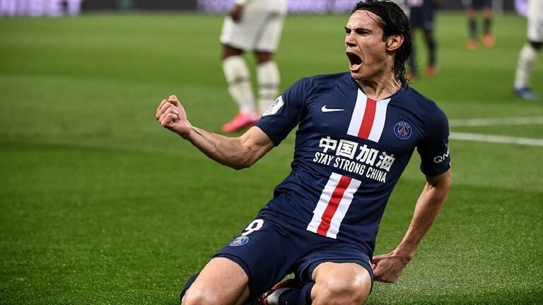 كافاني. رسميا بمانشستر يونايتد الإنجليزي