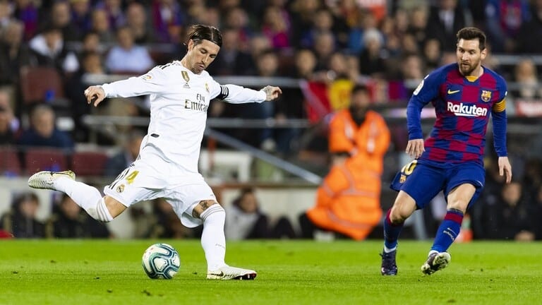 قرار صادم لجماهير “الكلاسيكو” بين برشلونة وريال مدريد